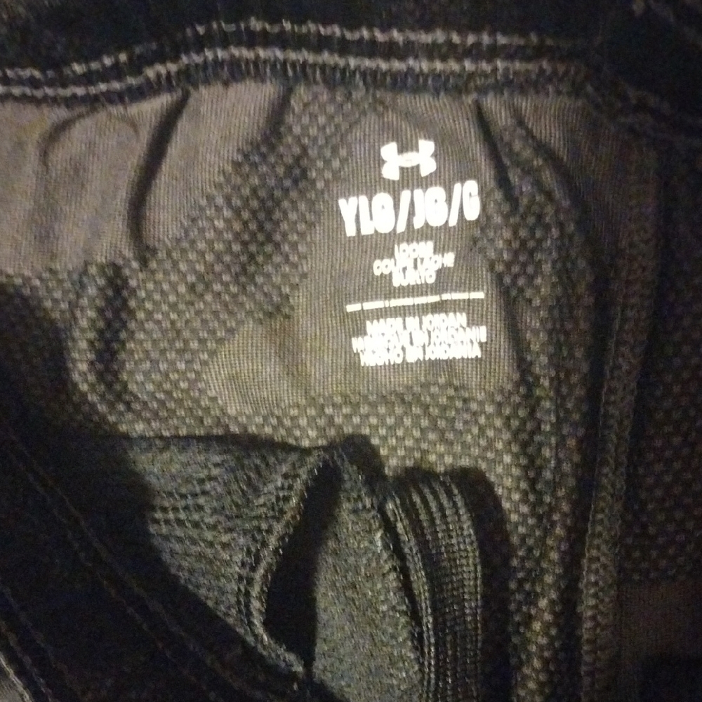 Under Armour Youth Dark Camo Athletic Shorts - Picture 4 of 5